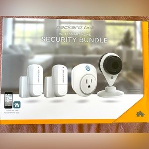 Packard Bell security camera bundle ; Wi-Fi setup; 2 alarms, 1 wall plug, 1 cam!